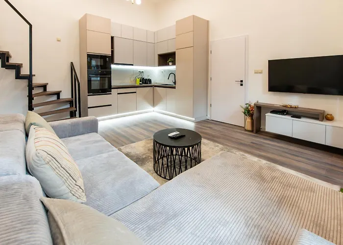 D52 Luxury